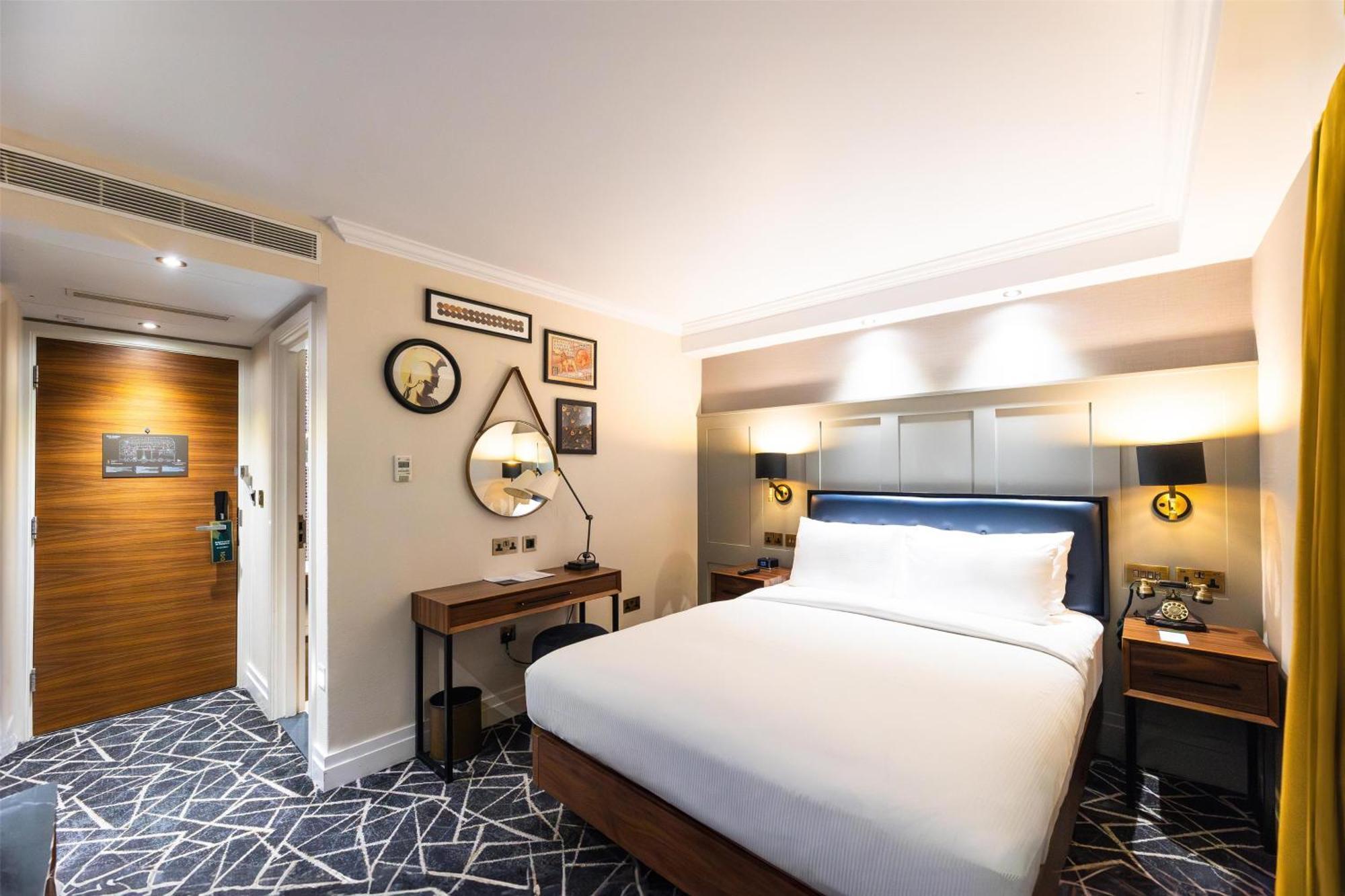 100 Queen's Gate London, Curio Collection By Hilton Hotel 5*