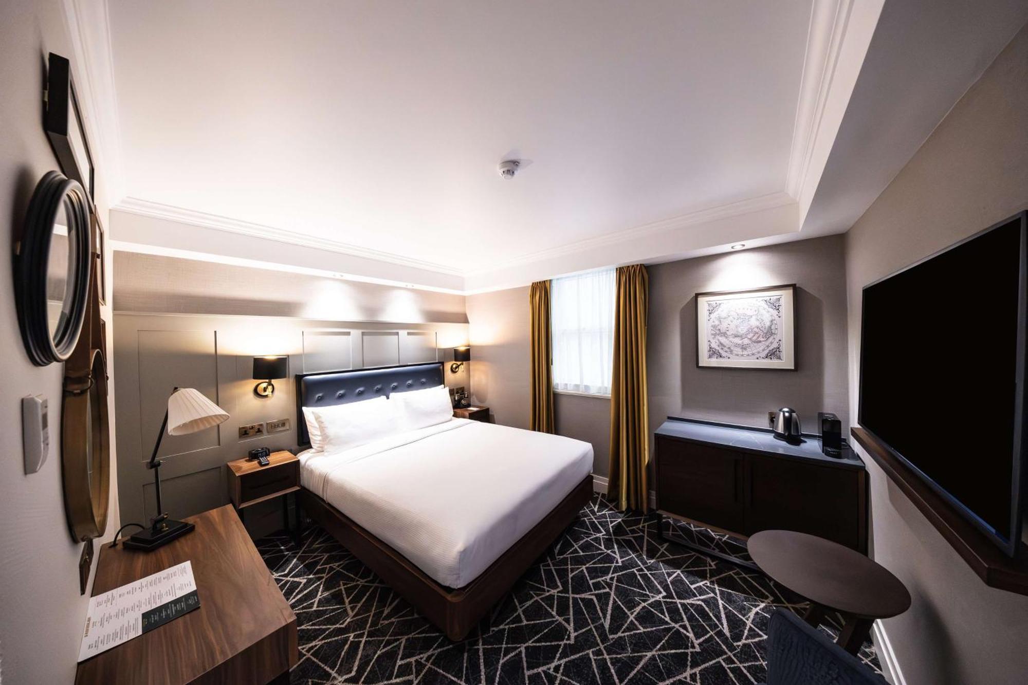 Hotel 100 Queen's Gate London, Curio Collection By Hilton 5*